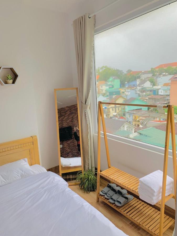 Mi Casa Homestay Далат Экстерьер фото